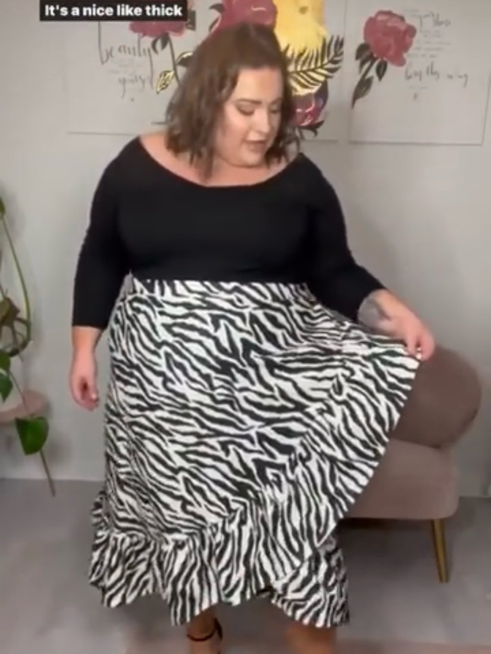 In the Style Zebra Print Ruffle Hem Maxi Skirt - Black & White US 24